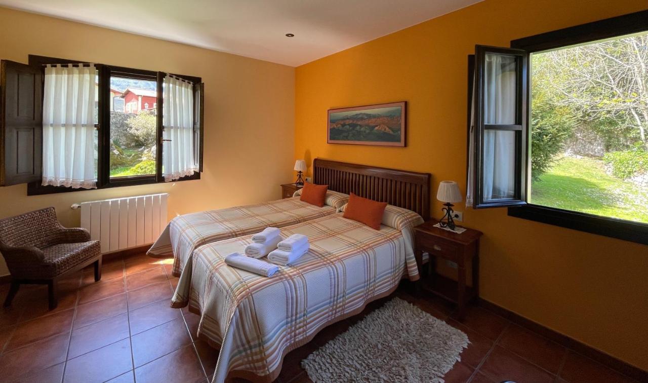 Hotel Rural El Texeu Паррес-де-Льянес Экстерьер фото