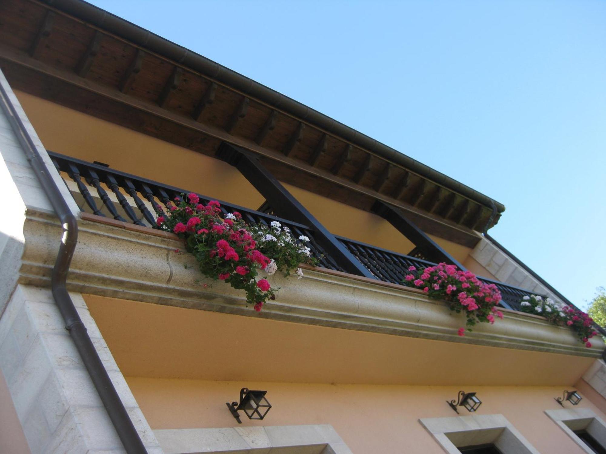 Hotel Rural El Texeu Паррес-де-Льянес Экстерьер фото
